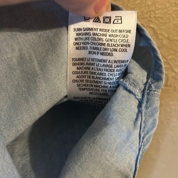 Color Blocked Calvin Klein Denim Top - Picture 6 of 8